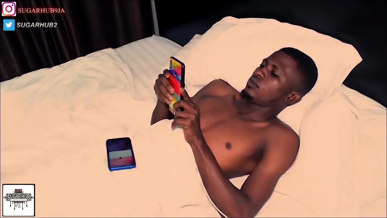 Chết tiệt hai người mẫu đường